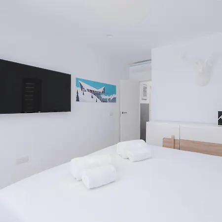 Penthouse Horizonte * אדחה